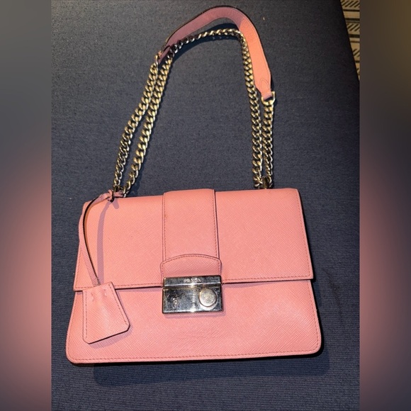 Prada Handbags - PRADA LOGO SAFFIANO CROSSBODY SHOULDER BAG LEATHER Pink On Chain